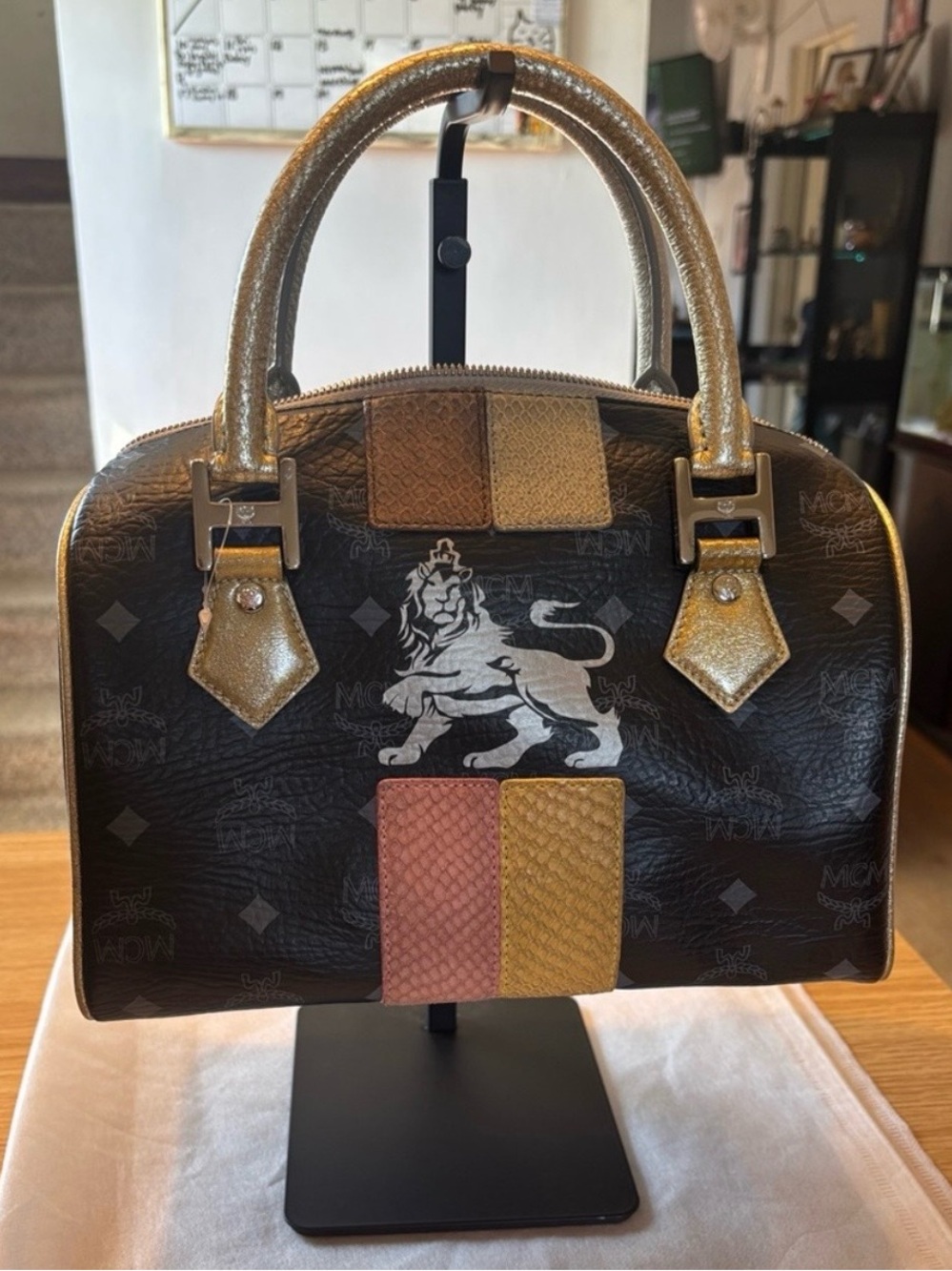 MCM Lion Limited Princess Satchel